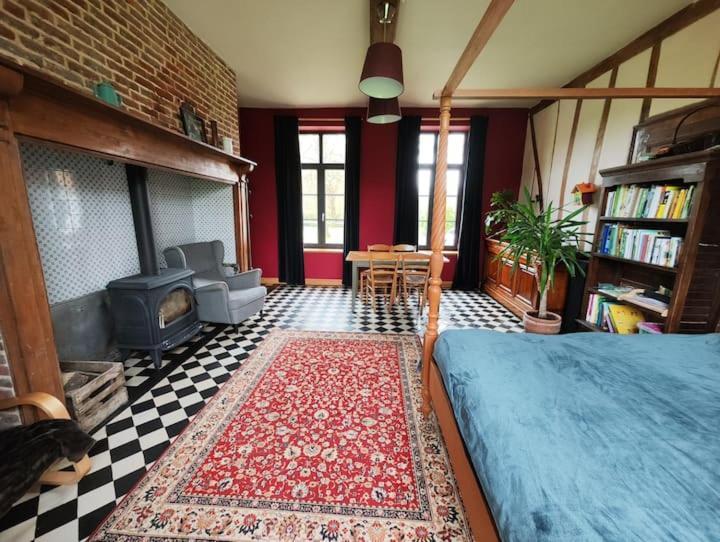 Chambre Spacieuse Avec Vue Sur Clocher Apartman Verchin Kültér fotó